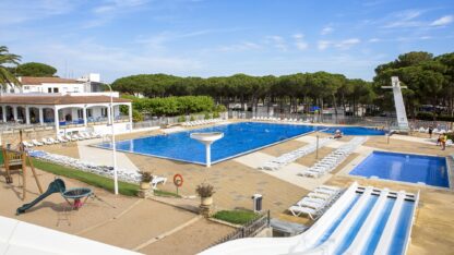 Cypsela Resort