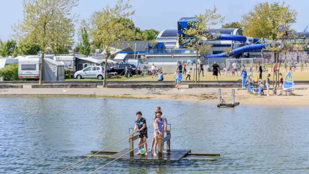 Camping en Villapark De Paardekreek