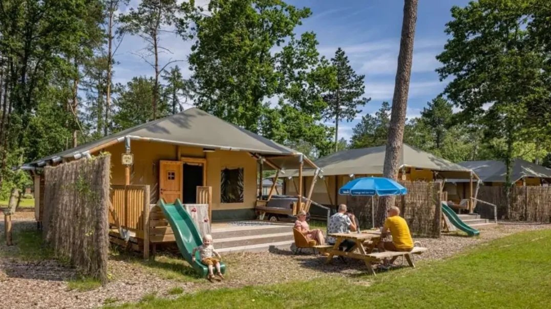 Camping en Bungalowpark De Haeghehorst