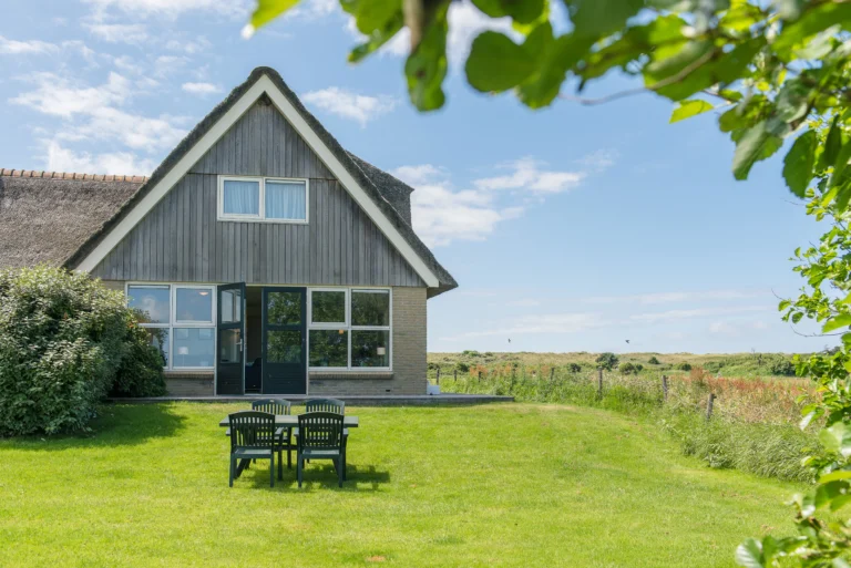 Beachvilla West End 6