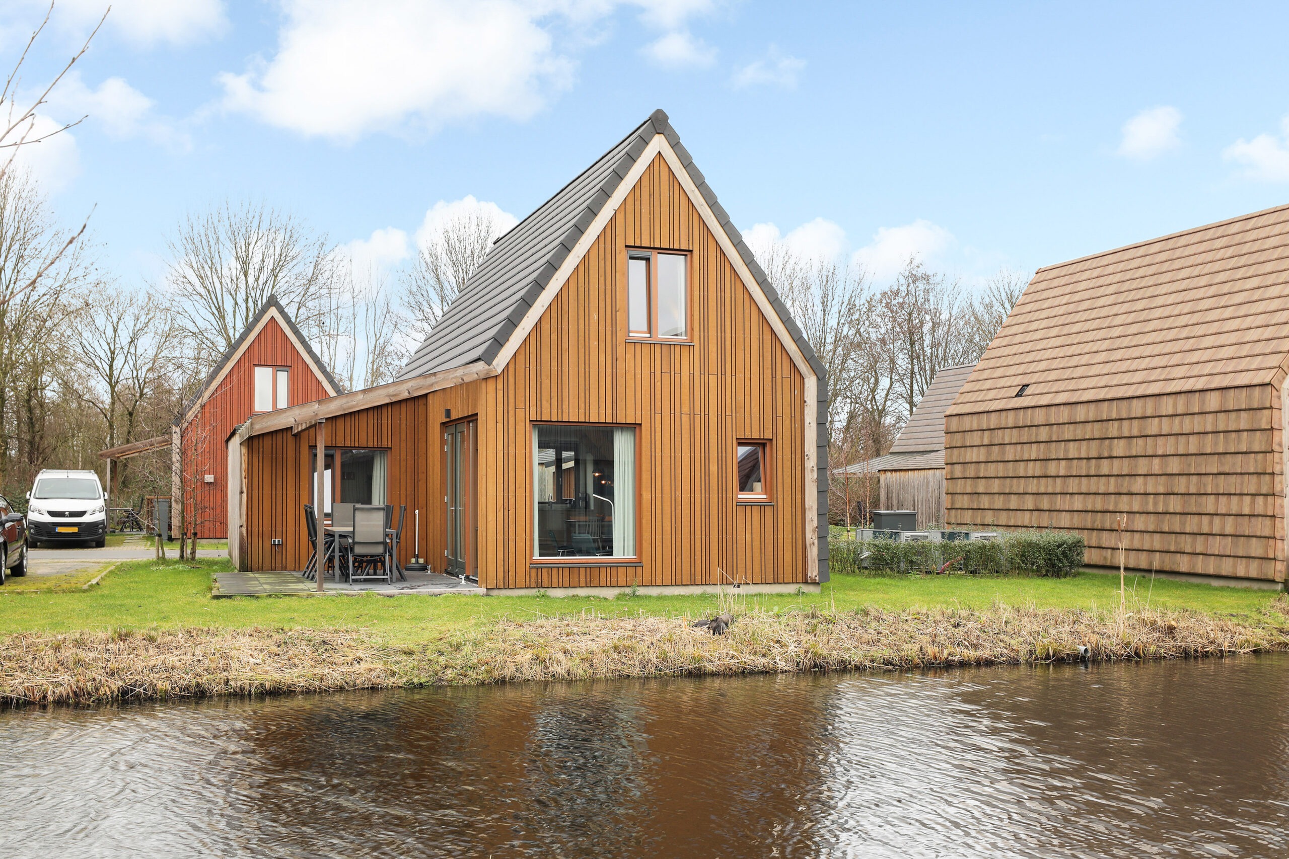 6-persoons waterwoning