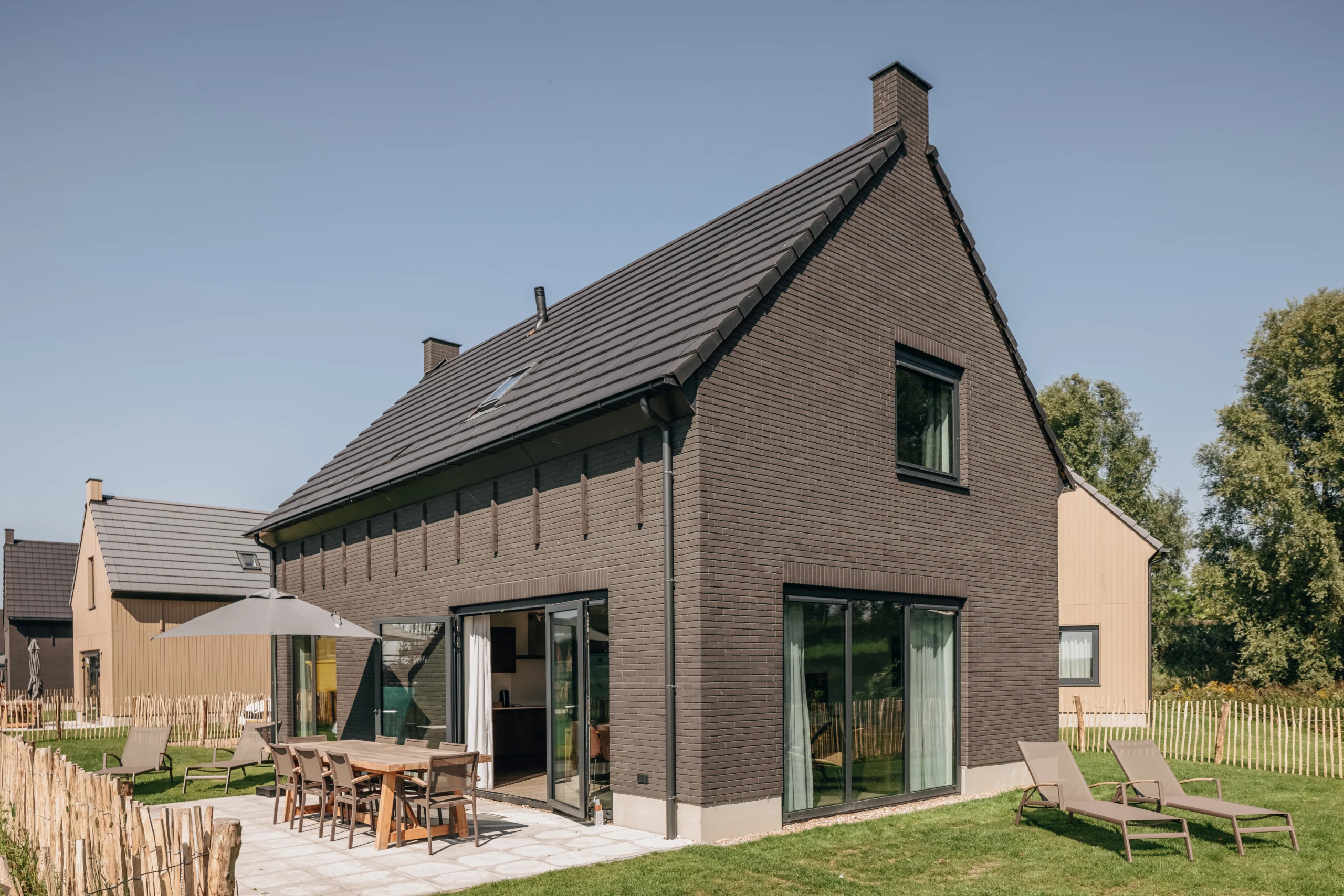 Luxe Villa 8